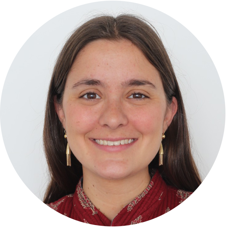  María Laura Robalino, Co-Directora y Coordinadora de sedes